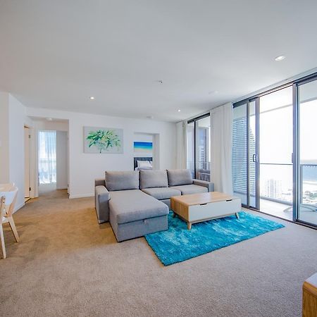 Dayday Premier Apartments At 2663 Gold Coast Hwy, Broadbeach エクステリア 写真