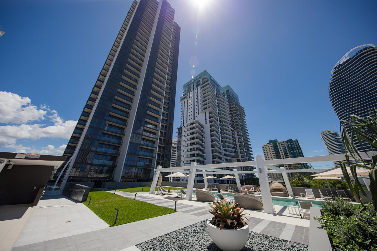 Dayday Premier Apartments At 2663 Gold Coast Hwy, Broadbeach エクステリア 写真