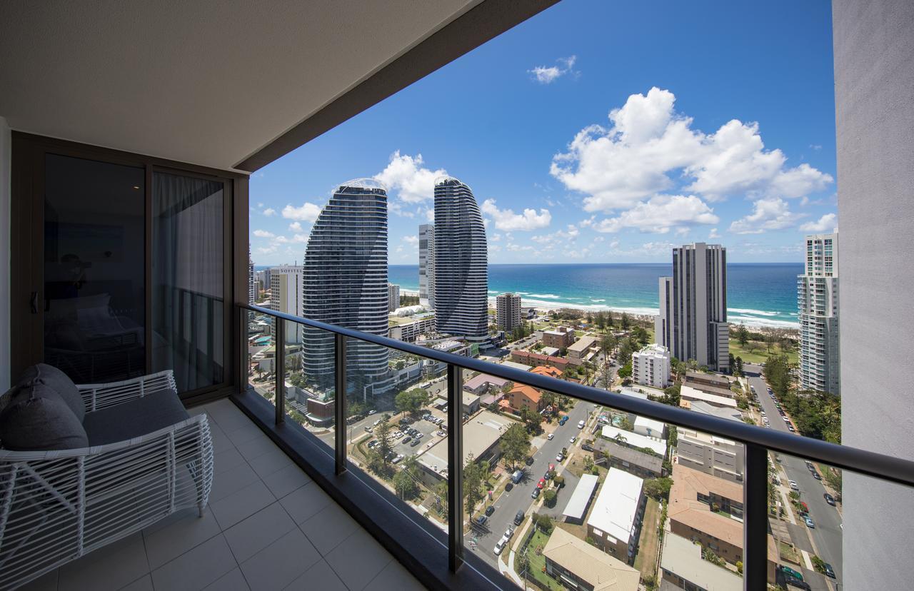 Dayday Premier Apartments At 2663 Gold Coast Hwy, Broadbeach エクステリア 写真